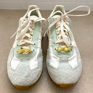 Women’s Adidas - gently worn
